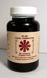 Chinese Herbal Formula Acne Facial Combination from Dr. Chang Forgotten Foods contains Siler, Forsythia, Platycodon, Angelica, Scutellaria, Cnidium, Schizonepeta, Gardenia, Coptis, Mentha, Rutaceae Peel, Licorice.